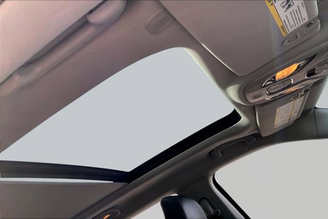 Used 2022 Jeep Compass Latitude w/ Sun and Sound Group image 19