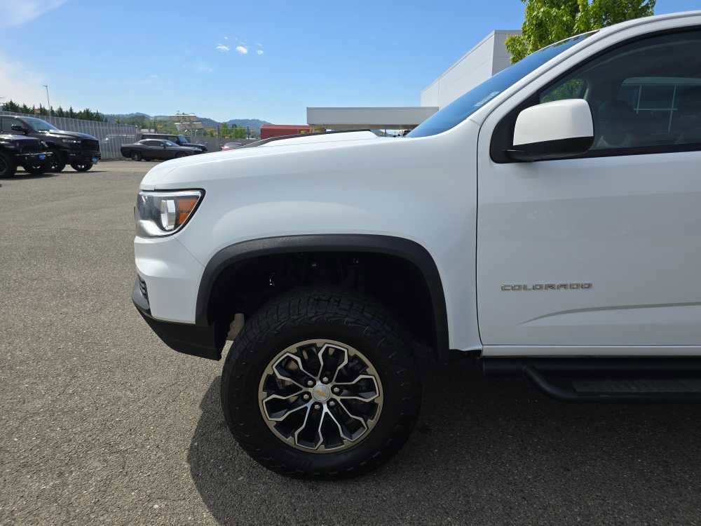 Used 2022 Chevrolet Colorado ZR2 AWD/4WD image 18
