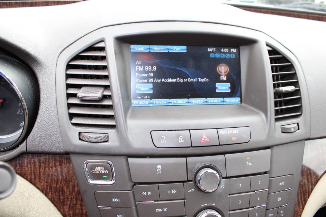Used 2013 Buick Regal Premium FWD image 15