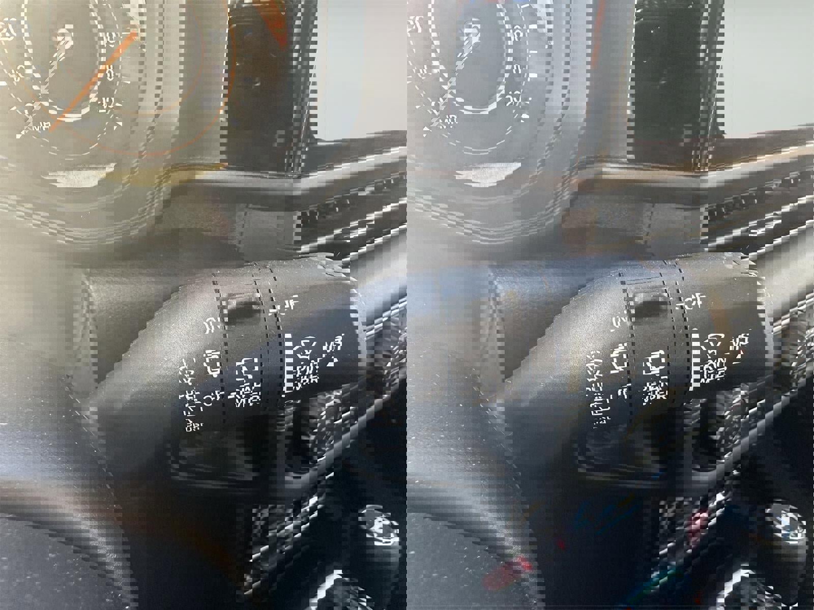 Used 2024 Jeep Wrangler Unlimited Rubicon image 17