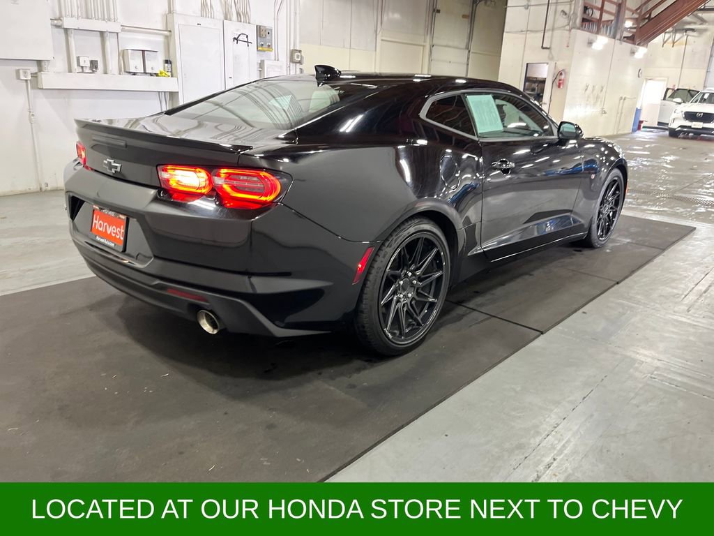 Used 2021 Chevrolet Camaro LT w/ RS Package image 8