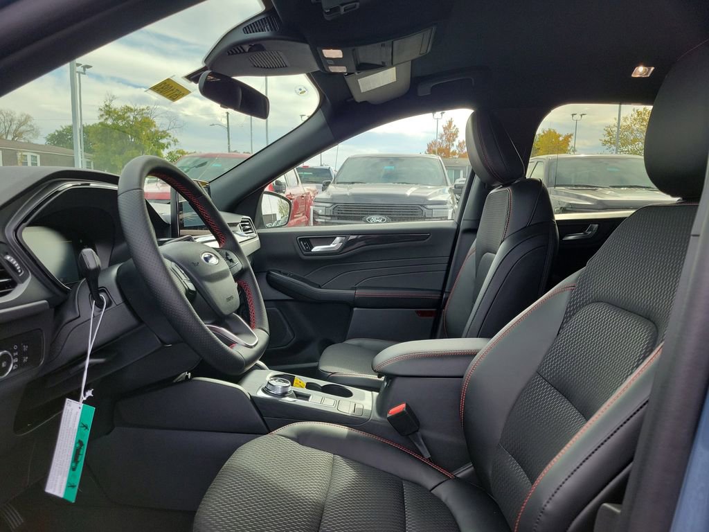 New 2026 Ford Escape ST-Line Select image 16