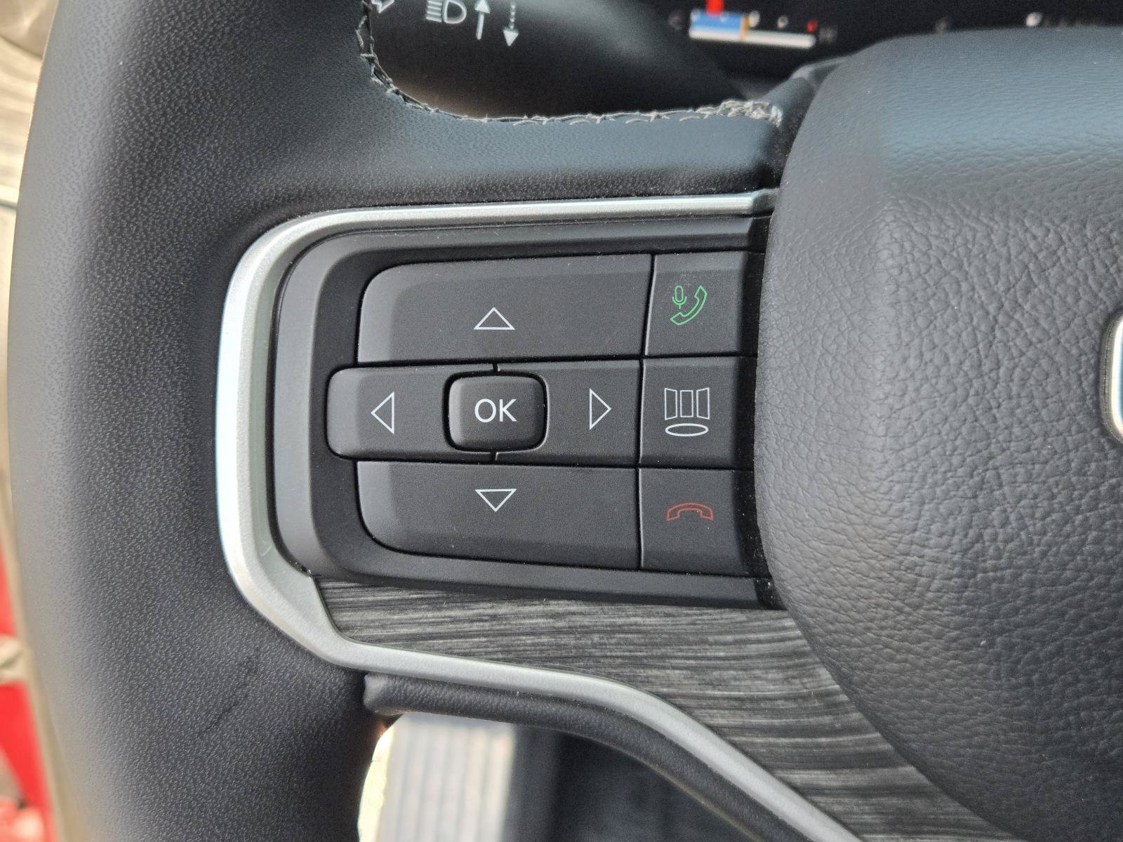 Certified 2022 Jeep Wagoneer Series II AWD/4WD image 15