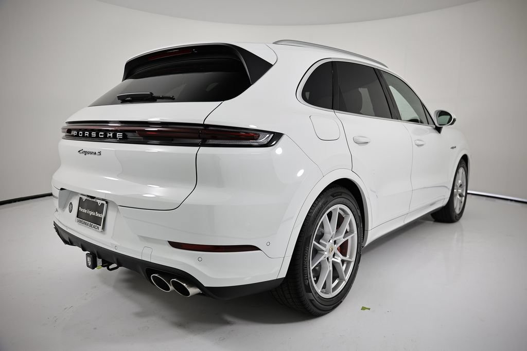 Certified 2025 Porsche Cayenne S AWD/4WD image 7