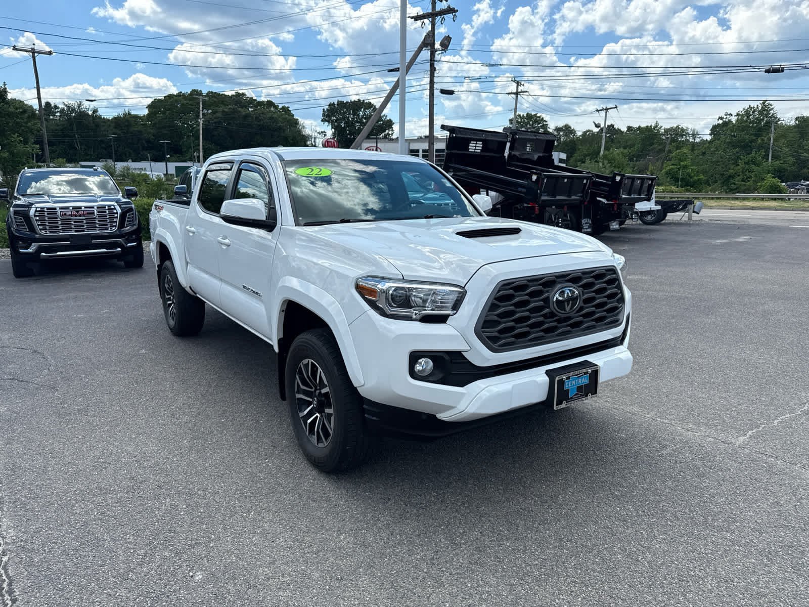 Used 2022 Toyota Tacoma TRD Sport AWD/4WD image 7