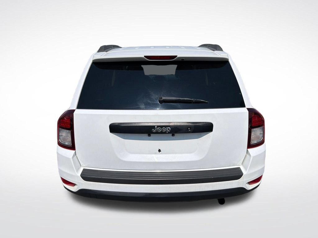 Used 2014 Jeep Compass Sport FWD image 4