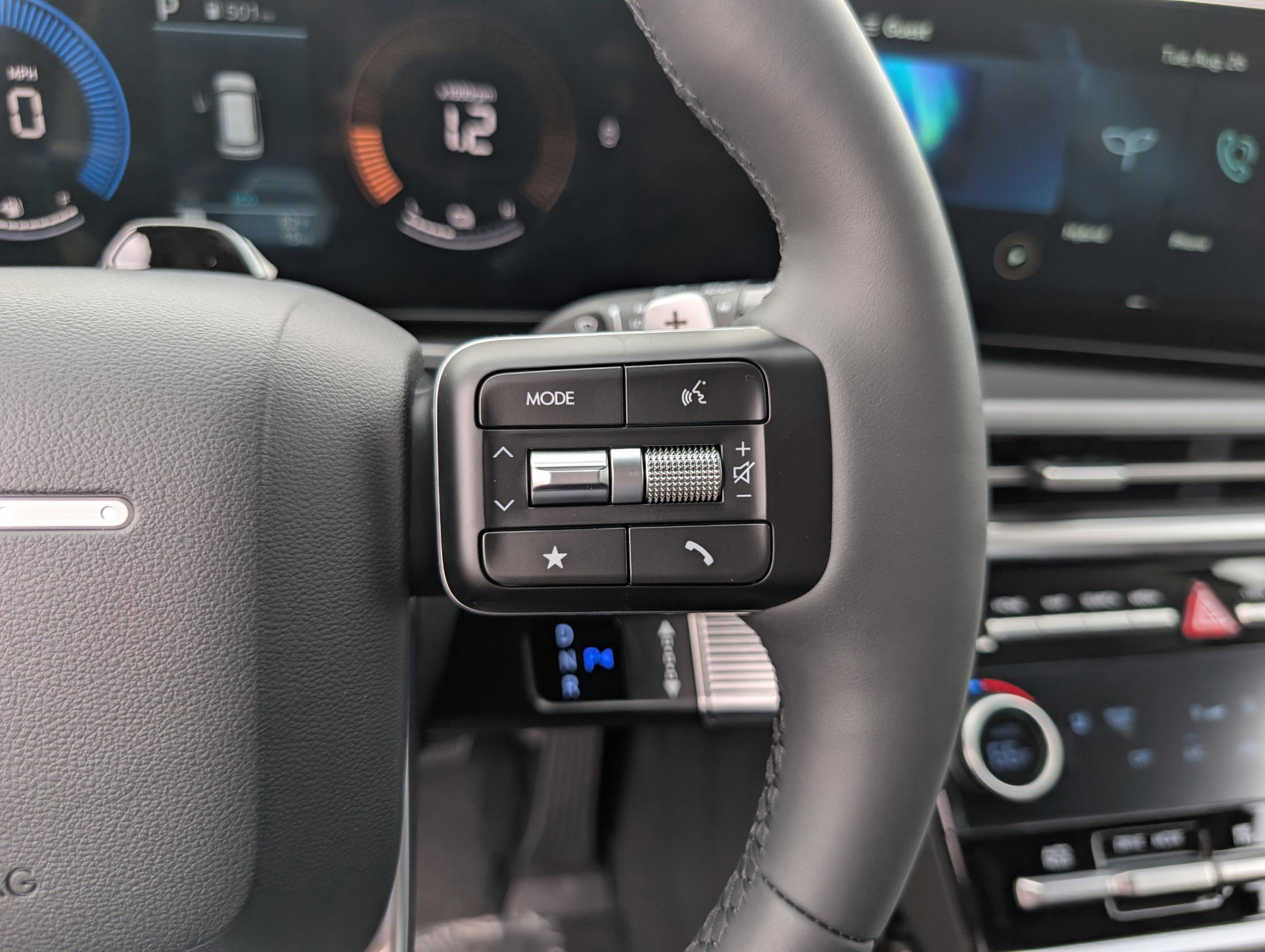 New 2026 Hyundai Santa Fe SEL image 28