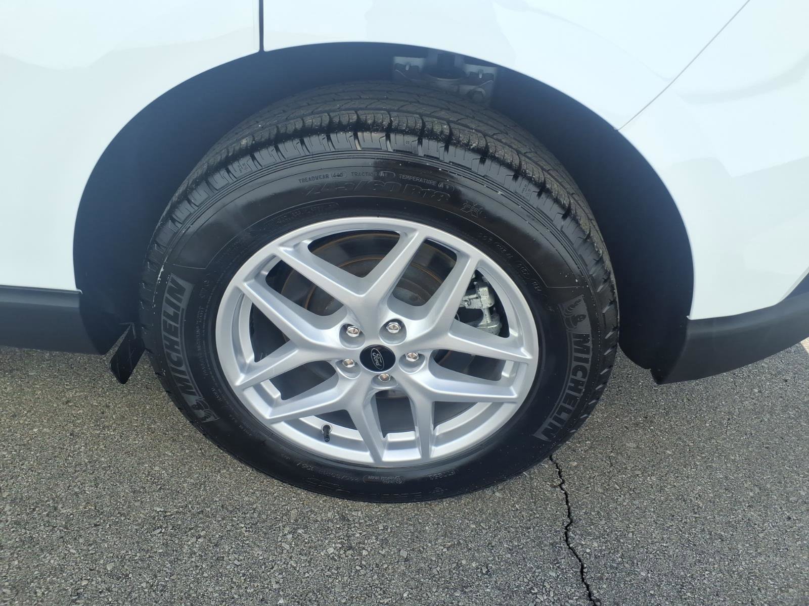 Certified 2024 Ford Edge SEL w/ Convenience Package AWD/4WD image 8