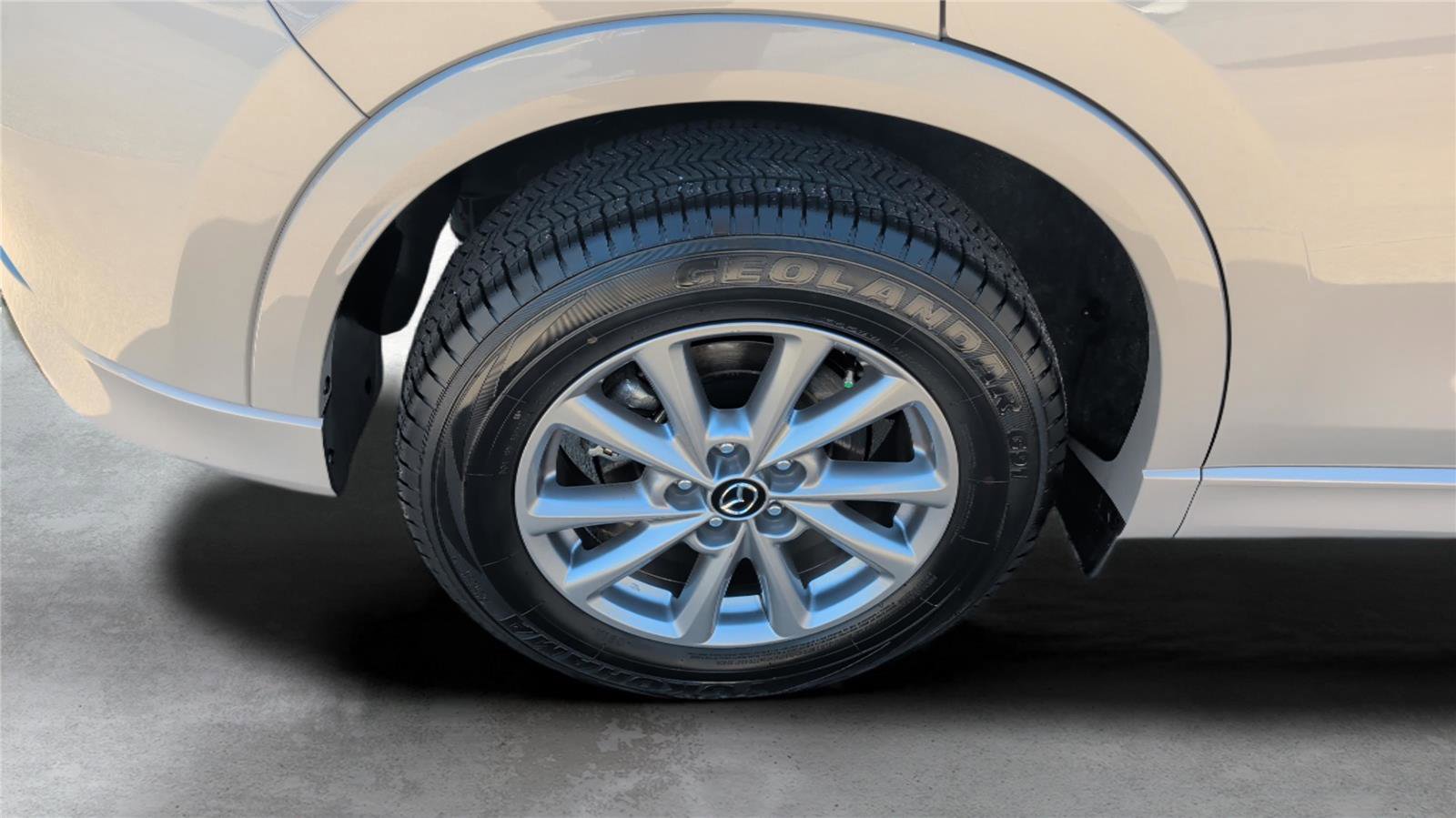 Used 2025 MAZDA CX-5 AWD 2.5 S w/ Preferred Package image 24