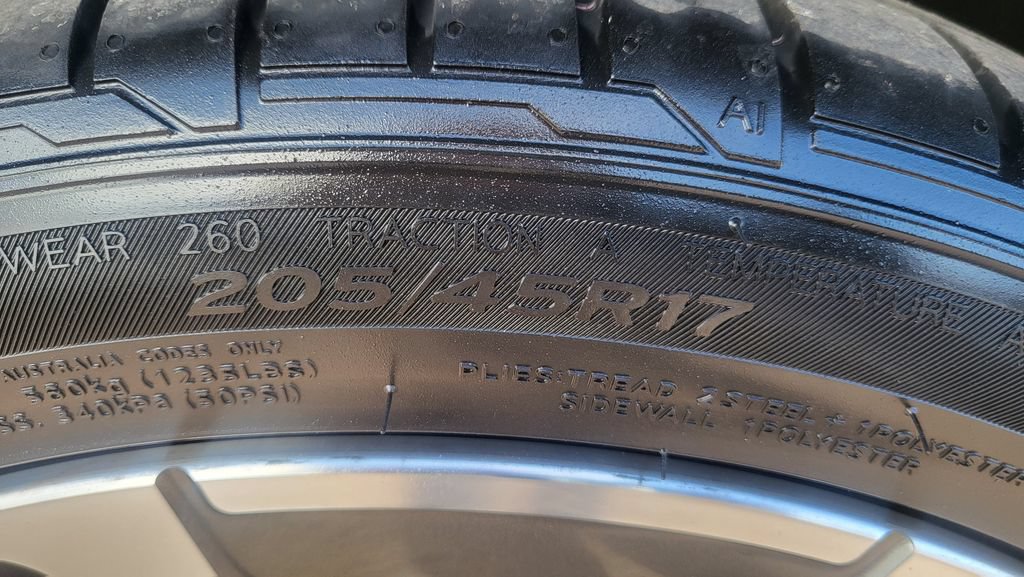 Used 2025 MINI Cooper S FWD image 16