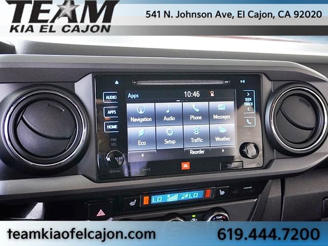 Used 2017 Toyota Tacoma TRD Sport AWD/4WD image 28