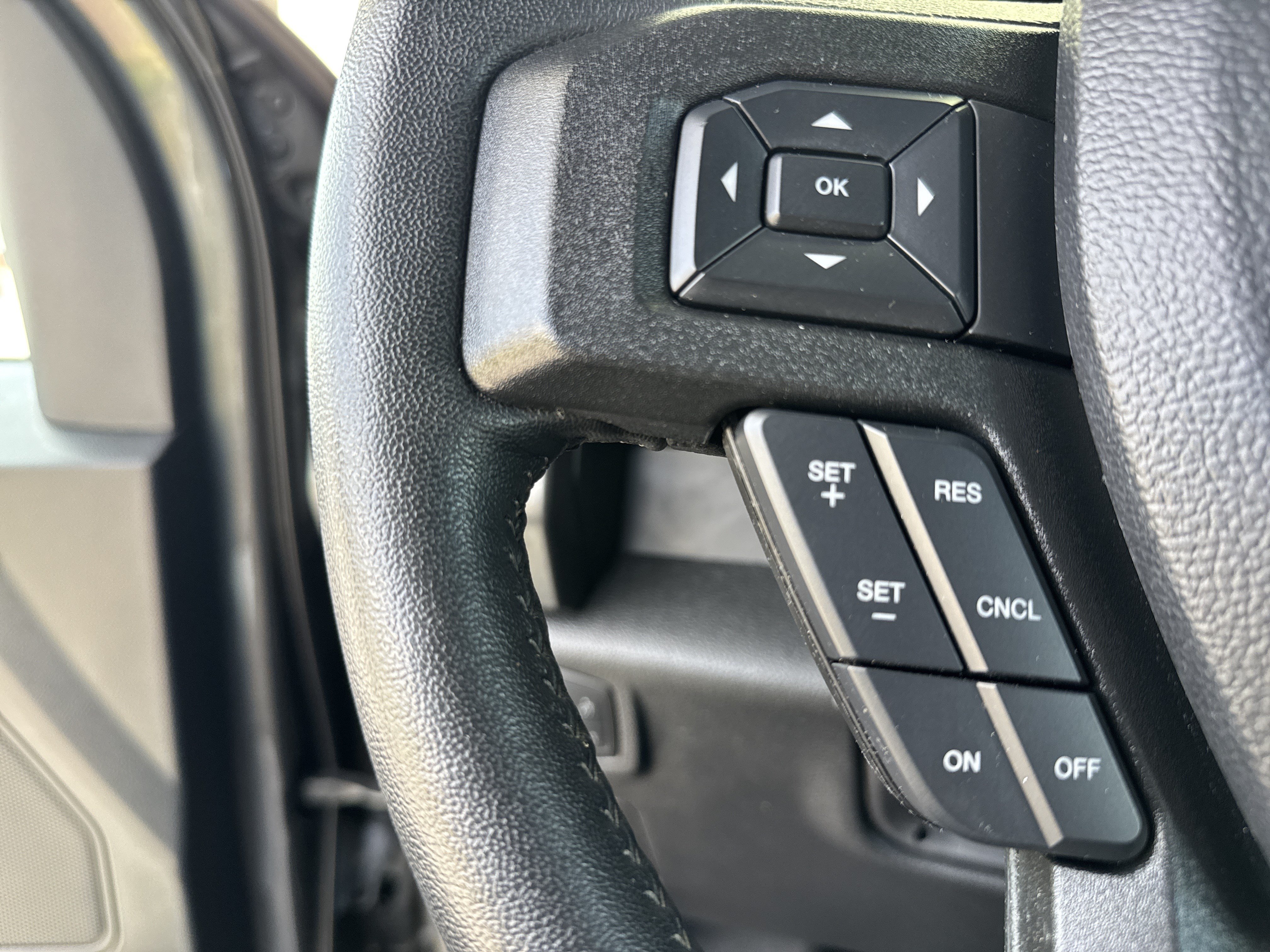 Used 2020 Ford F150 XLT w/ Equipment Group 302A Luxury RWD image 19