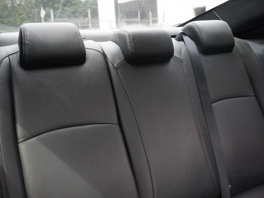 Used 2019 Honda Civic Touring image 27