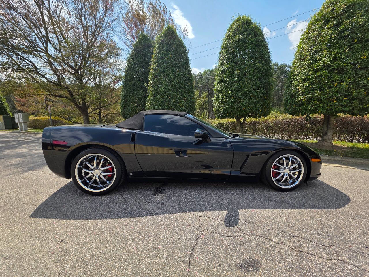 Used 2007 Chevrolet Corvette Convertible w/ Preferred Equipment Group image 8