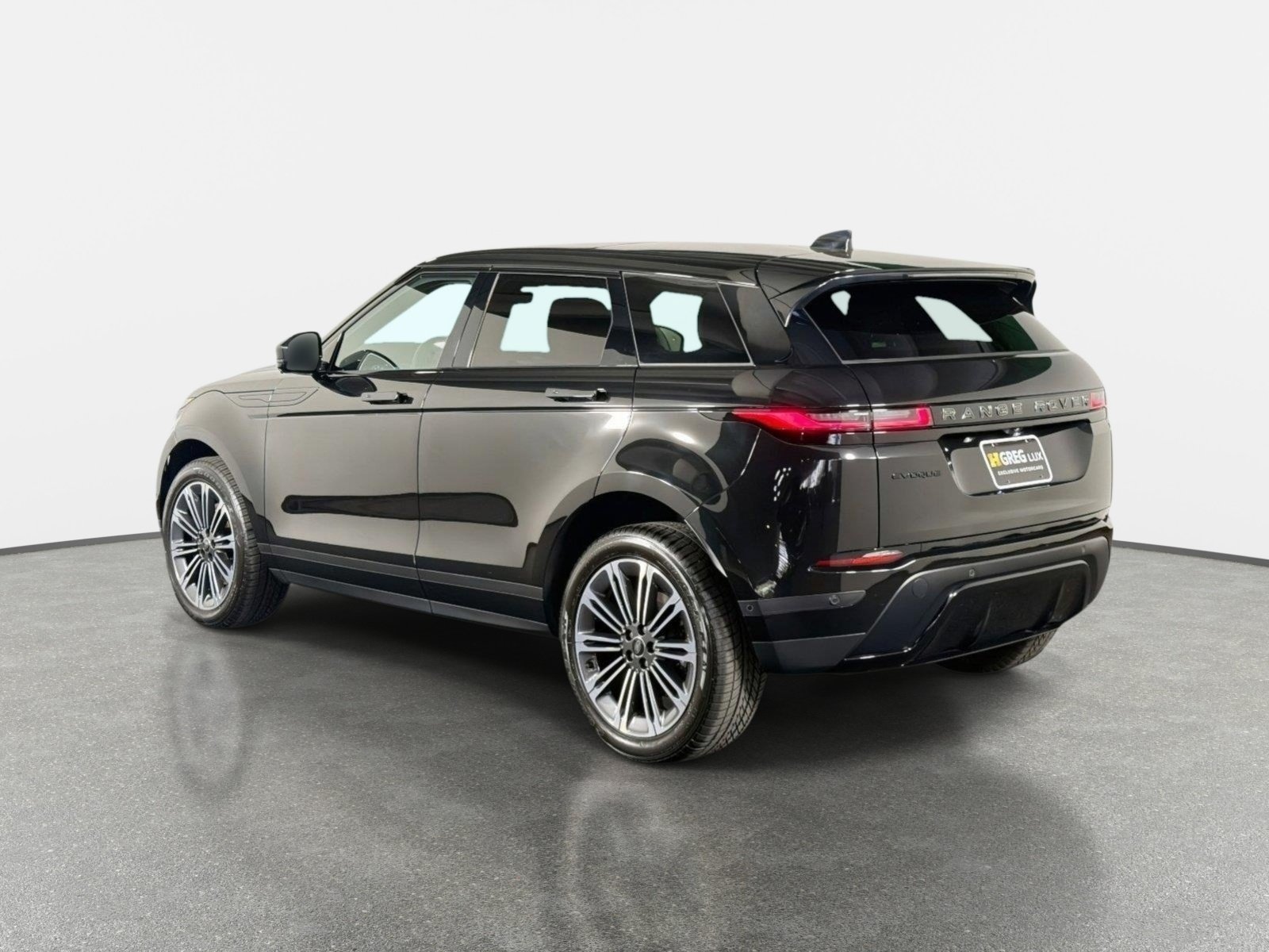 Used 2026 Land Rover Range Rover Evoque S AWD/4WD image 5