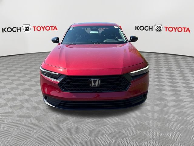 Used 2023 Honda Accord Sport image 2