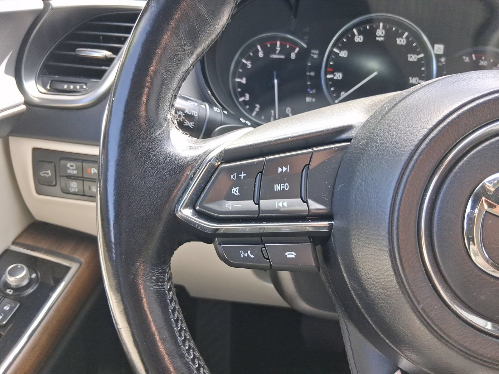 Certified 2022 MAZDA CX-9 Signature AWD/4WD image 22