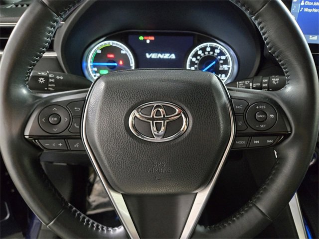 Used 2021 Toyota Venza Limited image 30
