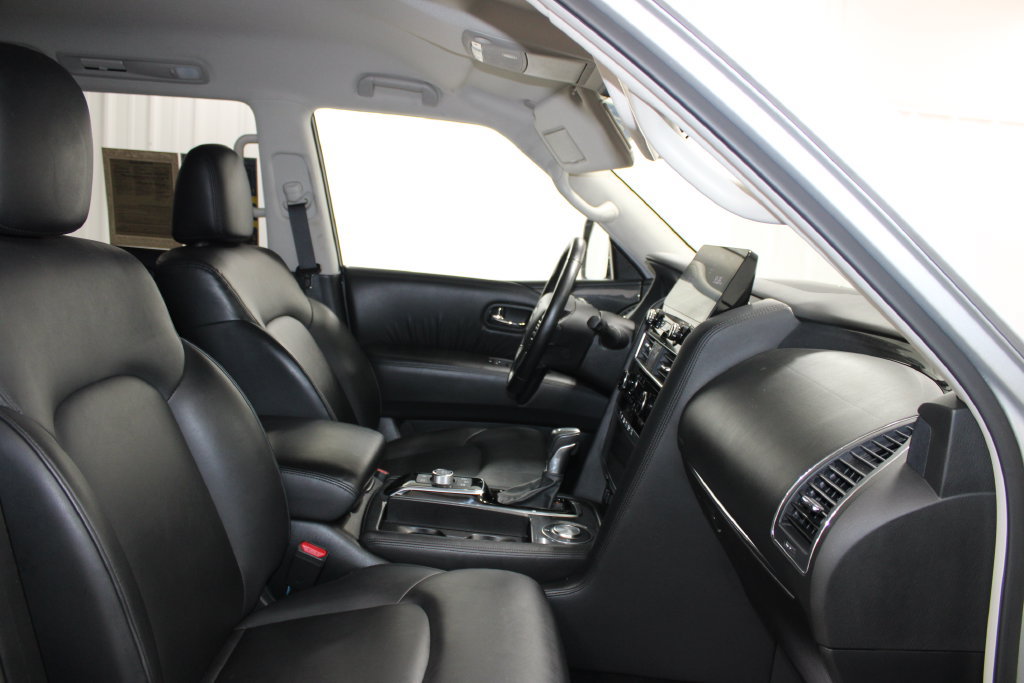 Used 2024 Nissan Armada SV RWD image 36