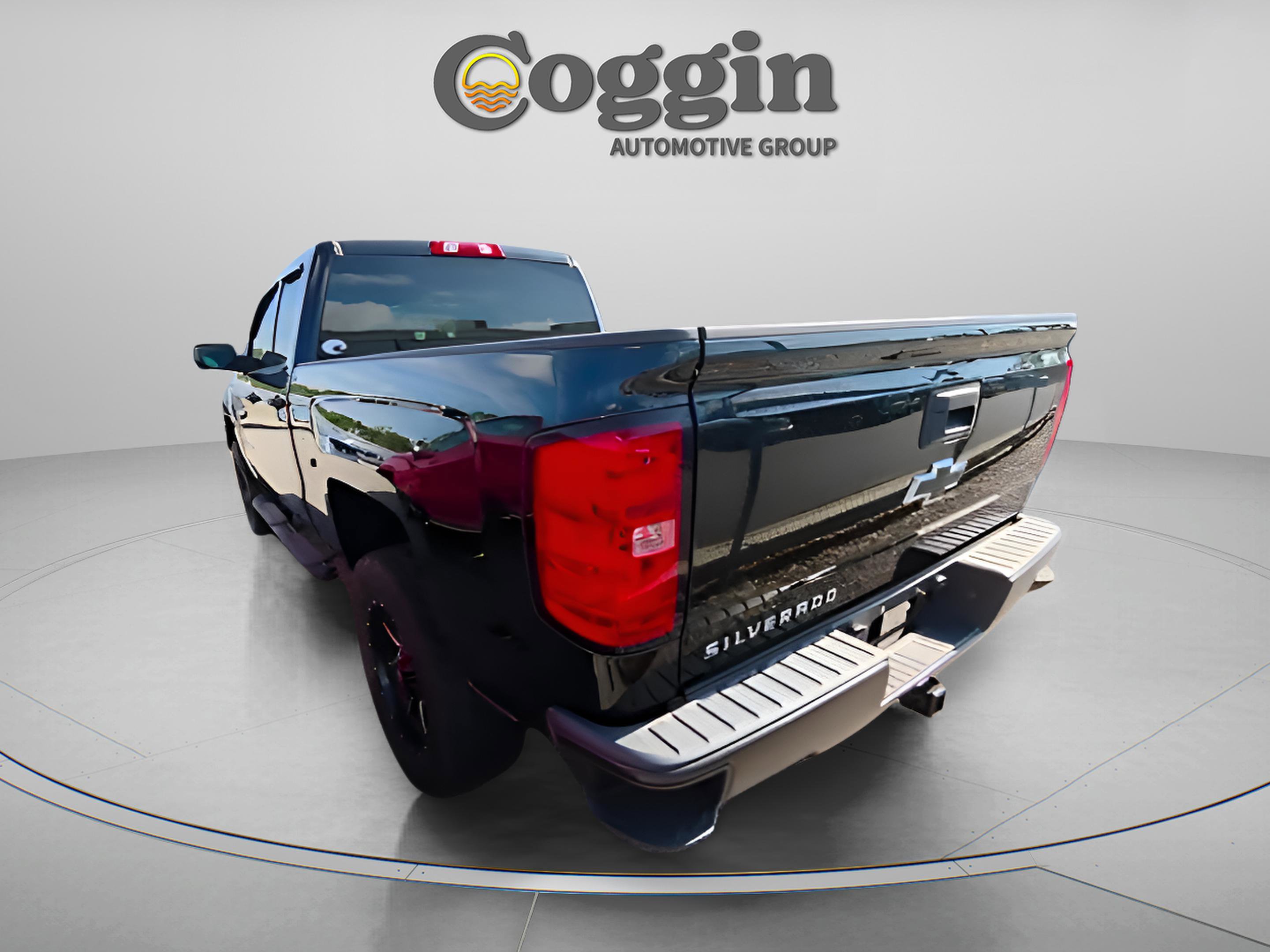 Used 2017 Chevrolet Silverado 1500 W/T w/ Black Out Edition image 3