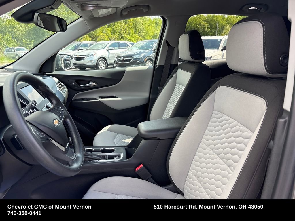 Used 2020 Chevrolet Equinox LS w/ LS Convenience Package FWD image 12