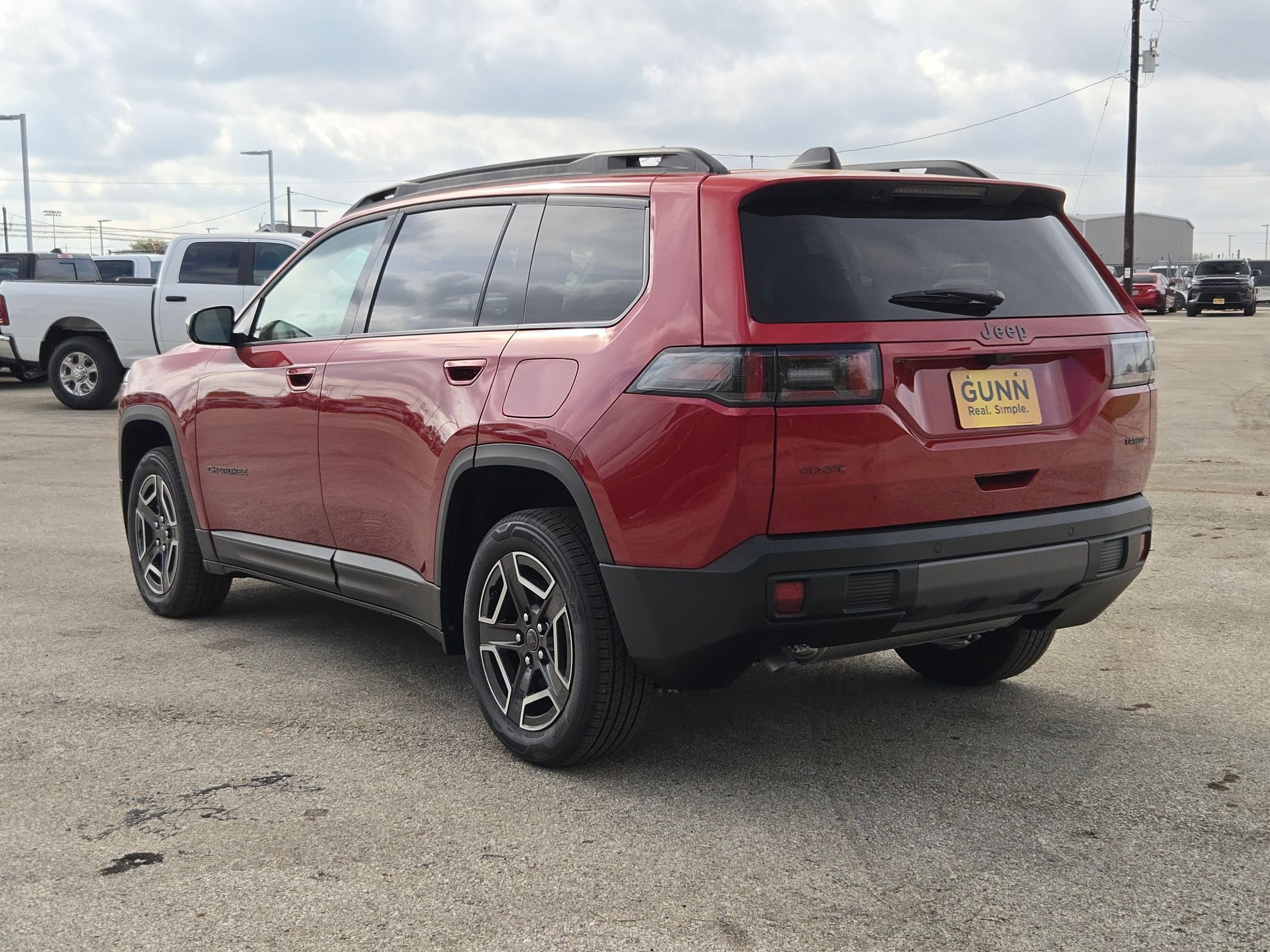 New 2026 Jeep Cherokee Laredo AWD/4WD image 5