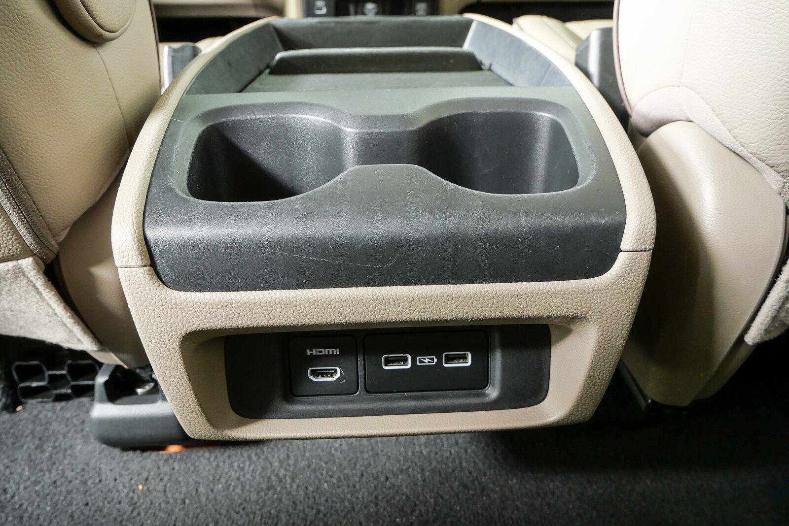 Used 2022 Honda Odyssey Elite image 19