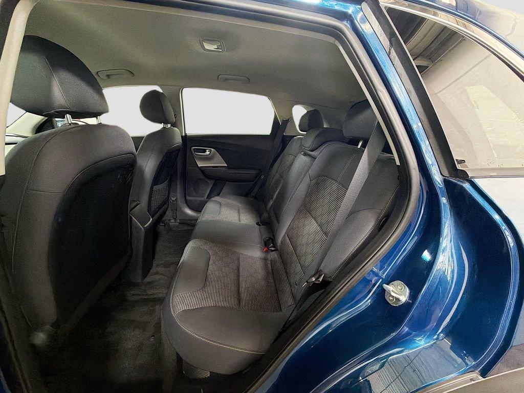 Used 2019 Kia Niro LX FWD image 23