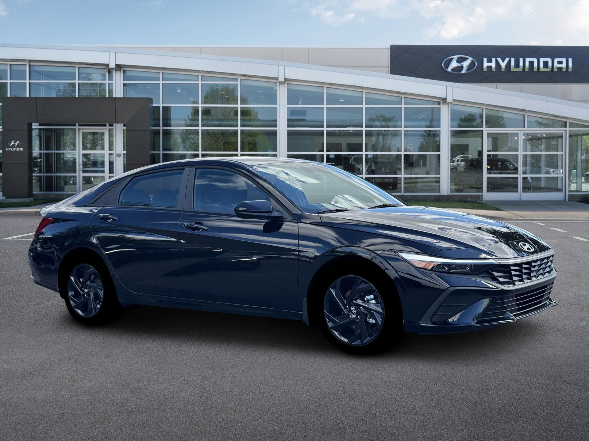 New 2026 Hyundai Elantra Sport FWD image 10
