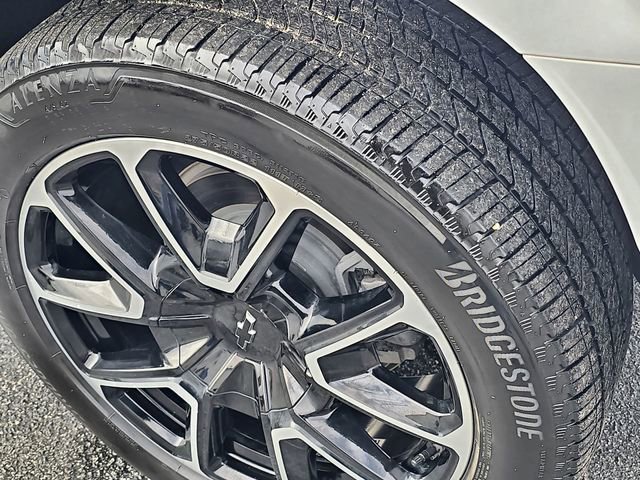 Used 2023 Chevrolet Tahoe RST image 13