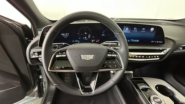 Used 2024 Cadillac Lyriq Tech RWD image 14