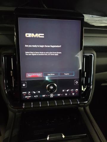 New 2026 GMC Yukon XL AT4 Ultimate AWD/4WD image 32