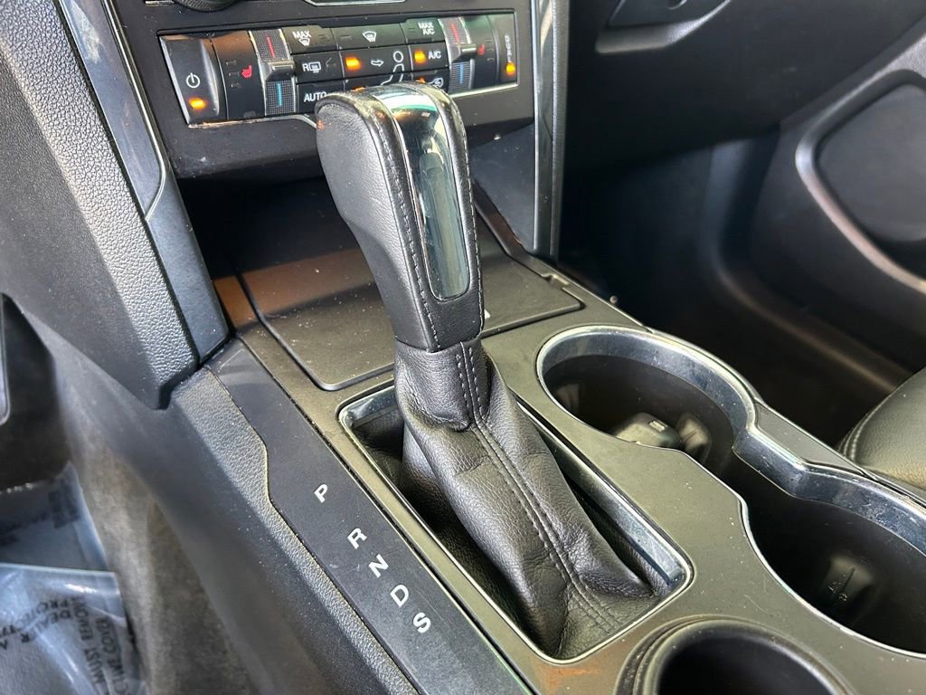 Used 2017 Ford Explorer XLT w/ Equipment Group 202A image 13