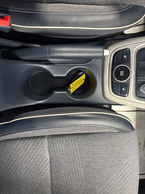 Used 2024 Hyundai Venue Limited FWD image 29