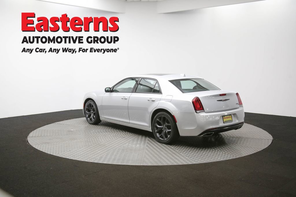 Used 2023 Chrysler 300 S image 39