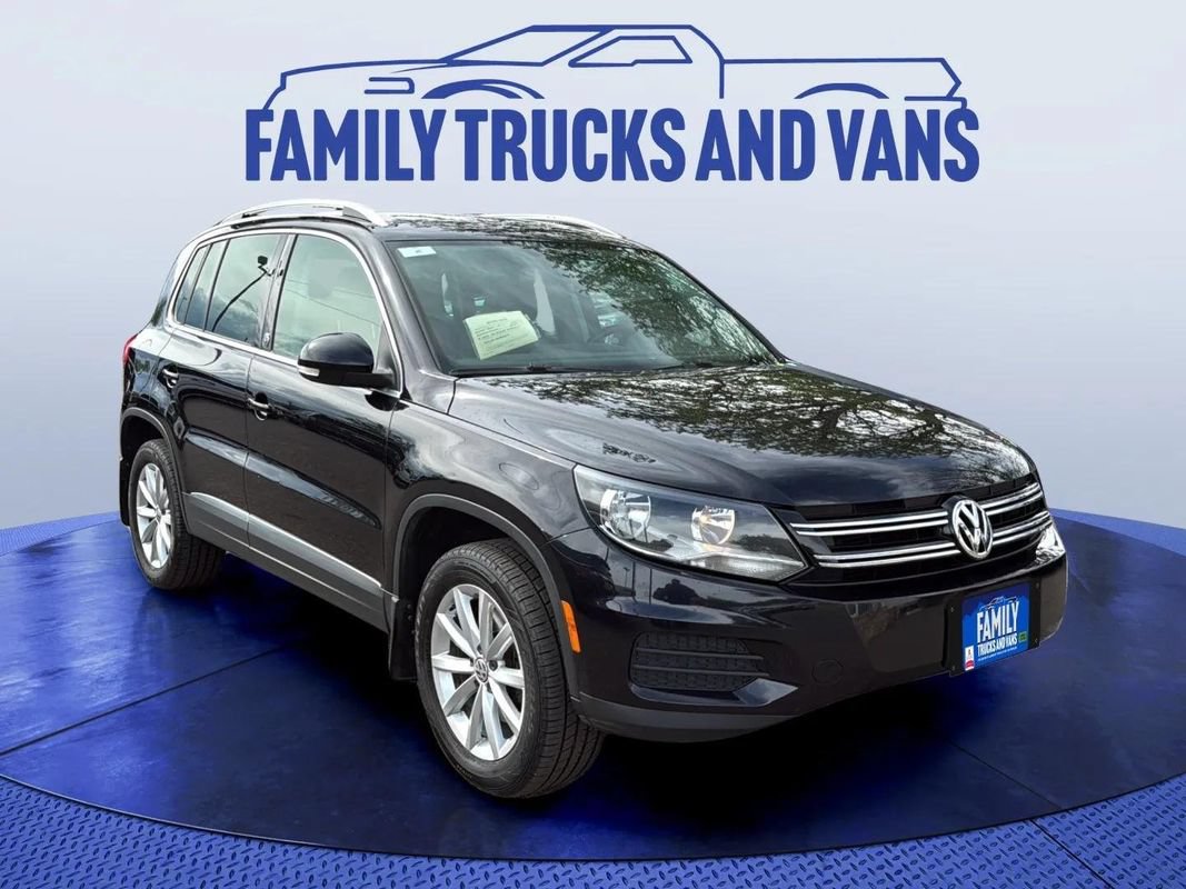 Used 2017 Volkswagen Tiguan Wolfsburg Edition AWD/4WD image 7