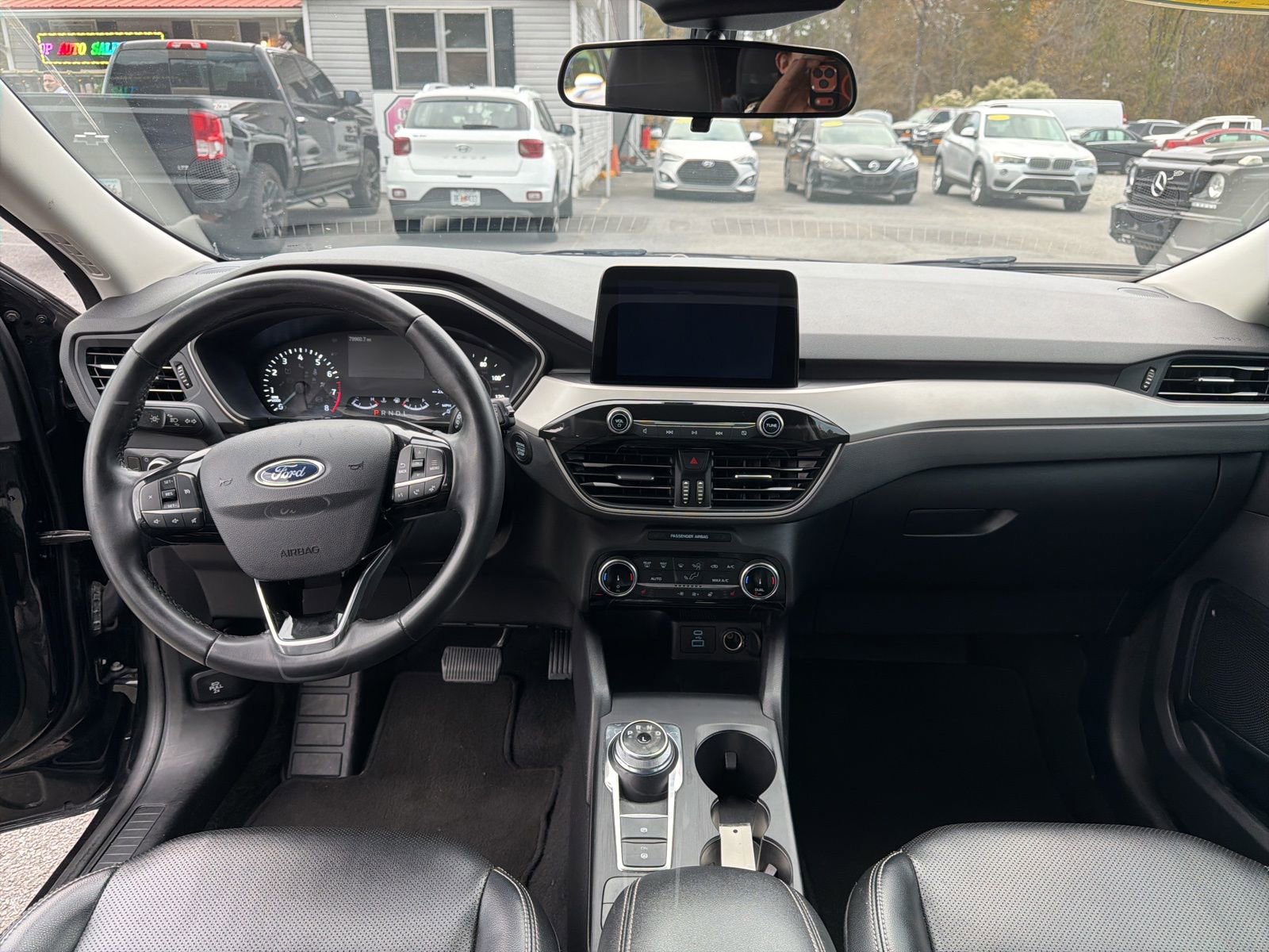 Used 2022 Ford Escape SEL image 10