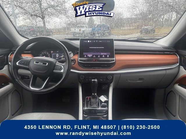 Used 2022 Jeep Compass Limited AWD/4WD image 14