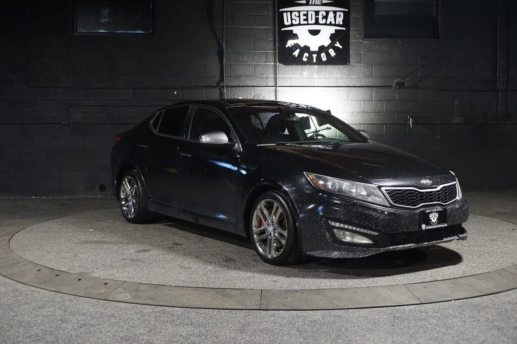 Used 2013 Kia Optima SX w/ Chrome Limited Pkg image 4