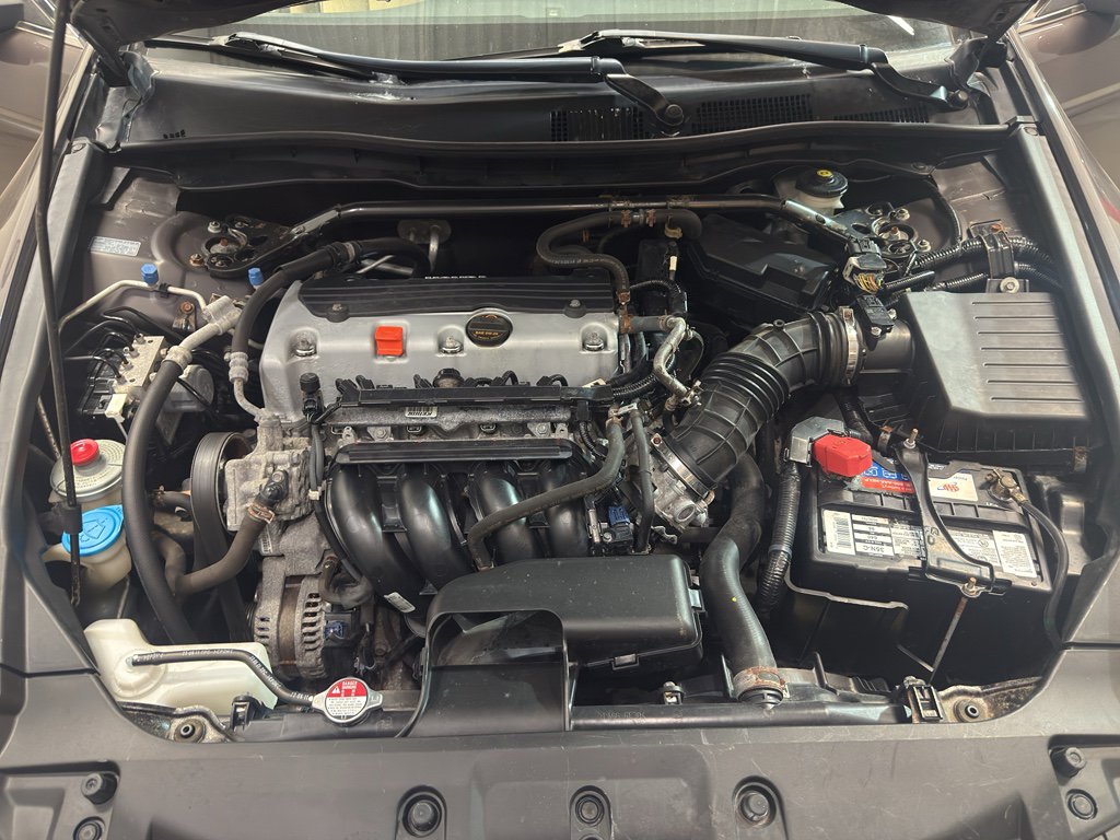 Used 2012 Honda Accord EX image 31