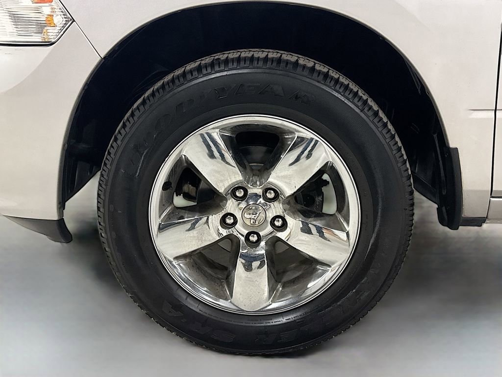Used 2019 RAM 1500 Express AWD/4WD image 33