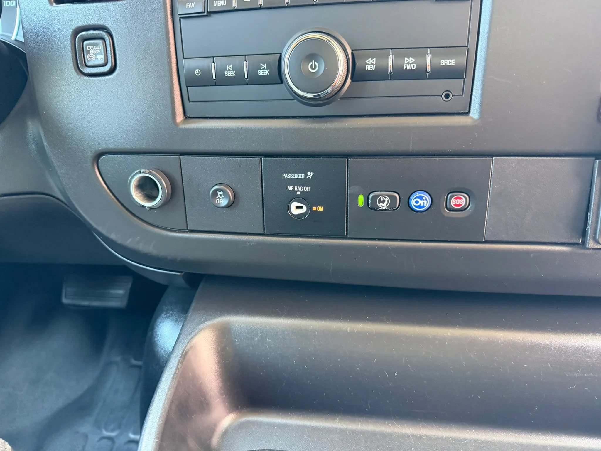 Used 2022 Chevrolet Express 2500 w/ Driver Convenience Package RWD image 23