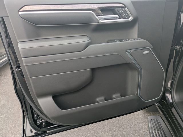 New 2026 Chevrolet Silverado 1500 LTZ w/ LTZ Premium Package image 9