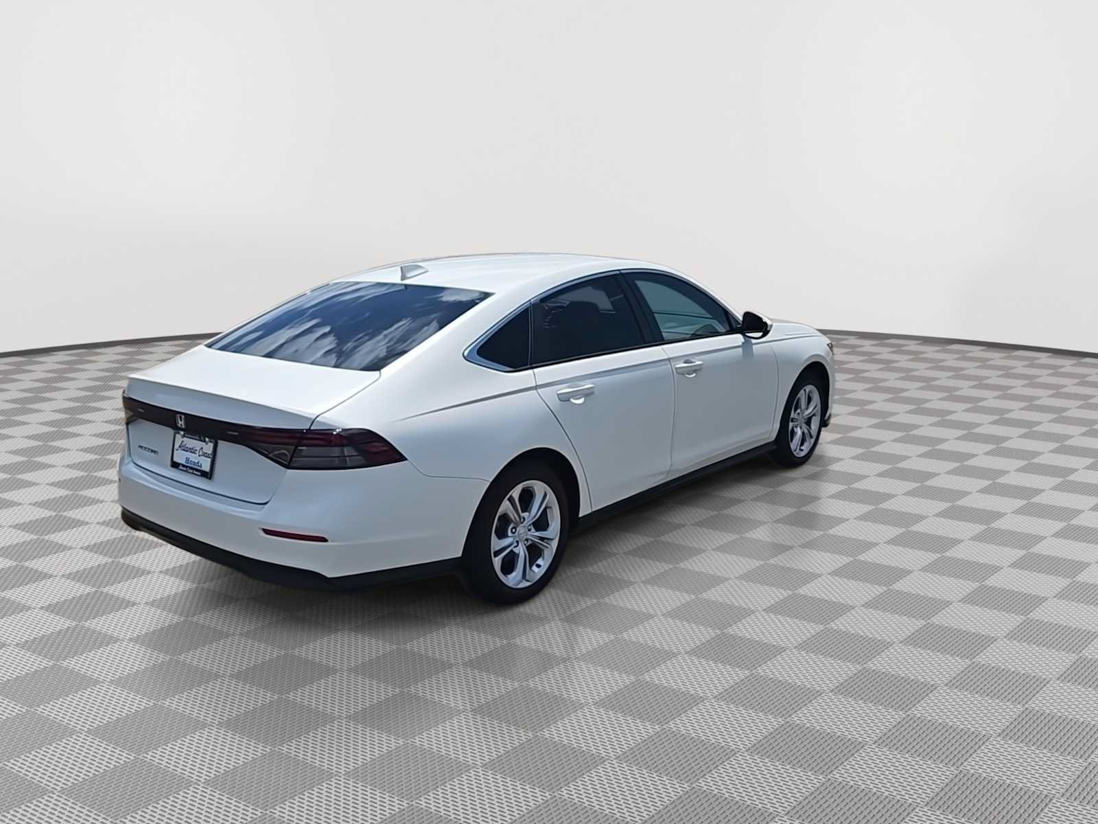 Certified 2025 Honda Accord LX image 8