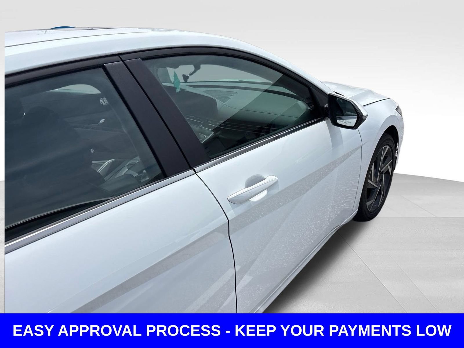 Used 2025 Hyundai Elantra Limited FWD image 7