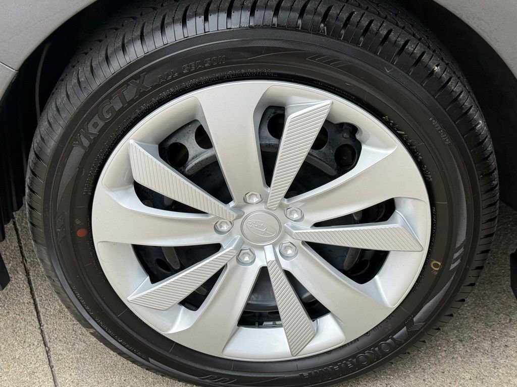 Used 2021 Subaru Impreza 2.0i image 11