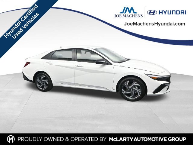 Certified 2025 Hyundai Elantra SEL FWD image 4
