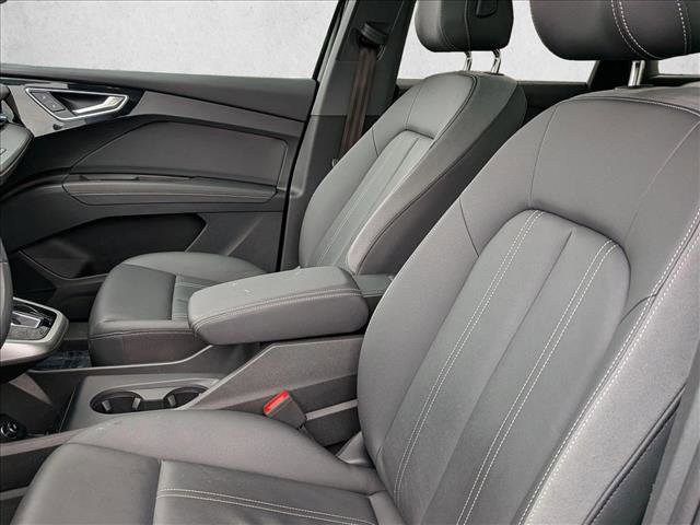 Certified 2022 Audi Q4 e-tron Premium Plus w/ Premium Plus image 16