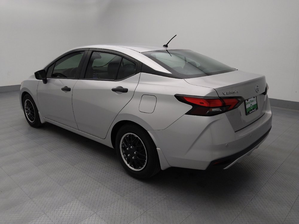 Used 2020 Nissan Versa S image 3