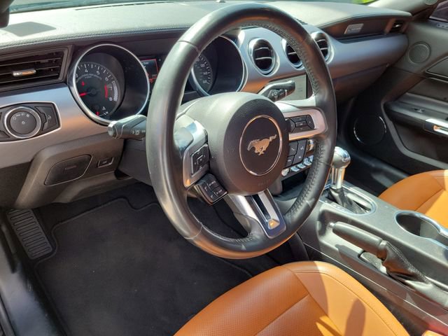 Used 2022 Ford Mustang Premium image 15
